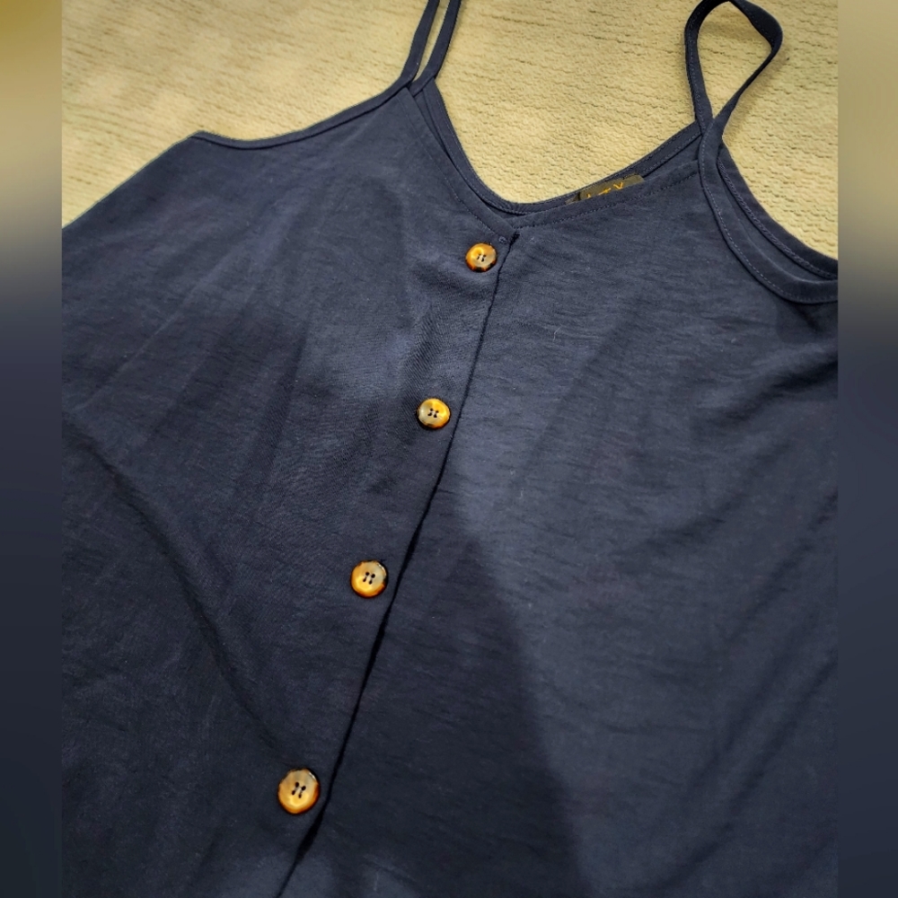 Soft, Flowy, Boutique Tank Top size Medium